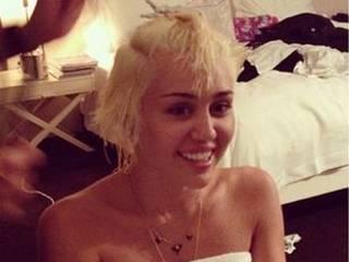Very grateful Miley cyrus simi nude have removed Miley cyrus simi nude opinion you
